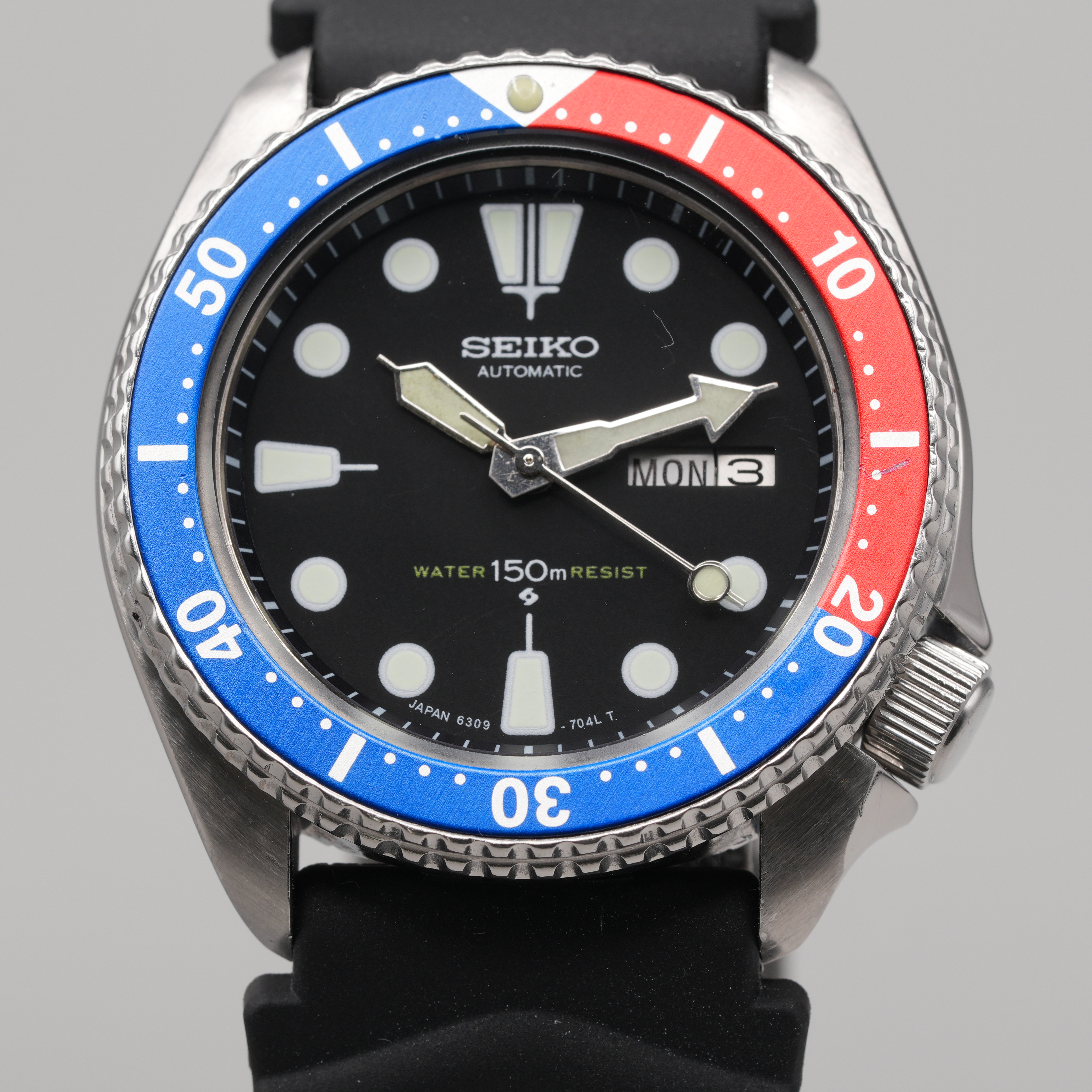 Seiko 6309-729A Diver - $380 | Authenticated Luxury Watch - WatchWerkz