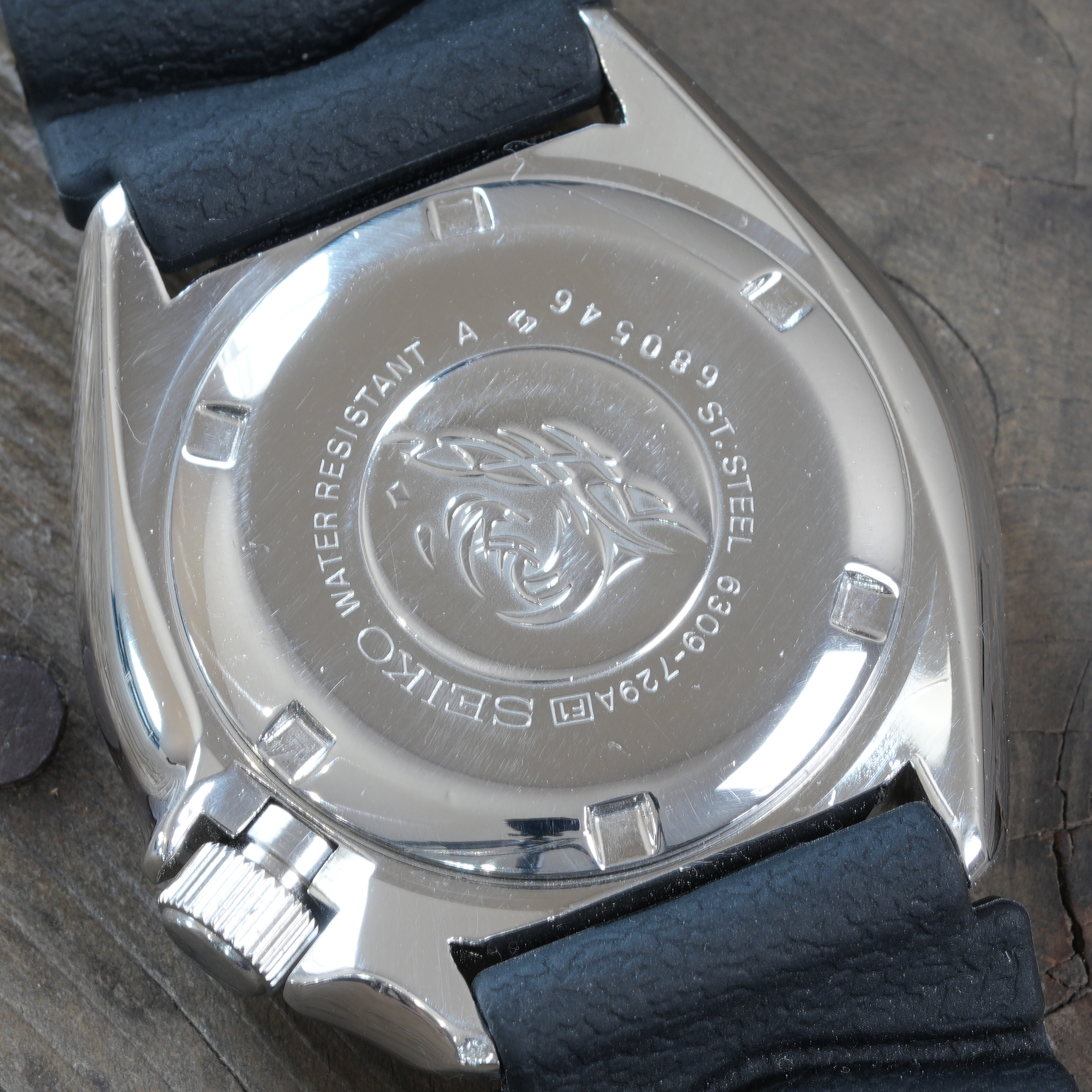 Seiko 6309-729A Diver - $380 | Authenticated Luxury Watch - WatchWerkz